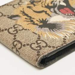 Gucci Beige GG Supreme Canvas Tiger Print Bifold Wallet