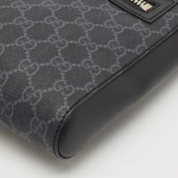 Pre Owned Gucci Black GG Supreme Canvas and Leather Zip Messenger Bag