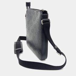 Pre Owned Gucci Black Leather GG Embossed Messenger Crossbody Bag