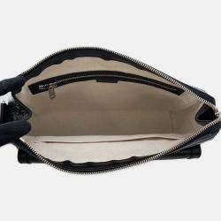 Pre Owned Gucci GG-Embossed Messenger Bag Black Leather