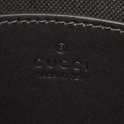 مملوكة مسبقًا Gucci Small Black GG Supreme Canvas Messenger Bag