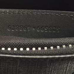 مملوكة مسبقًا Gucci Small Black GG Supreme Canvas Messenger Bag