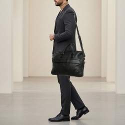 Pre Owned حقيبة مستندات غوتشي جلد سوداء للأعمال