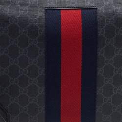 مملوكة مسبقًا Gucci Black GG Supreme Canvas and Leather Web Zip Pouch