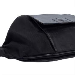 Pre Owned Gucci Black Leather And Canvas Belt Bag