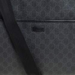 Gucci Black GG Supreme Canvas Medium Flat Messenger Bag