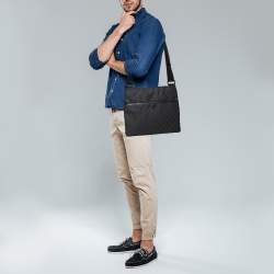 Gucci Black GG Supreme Canvas Medium Flat Messenger Bag