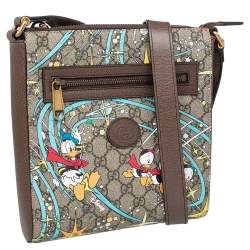 مملوكة مسبقًا Gucci x Disney Beige GG Supreme Canvas and Leather Donald Duck Messenger Bag