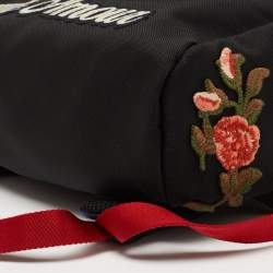 مملوكة مسبقًا حقيبة ظهر غوتشي كانفاس أسود مطرز