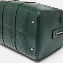مملوكة مسبقًا Gucci Green Guccissima Leather Duffel Bag