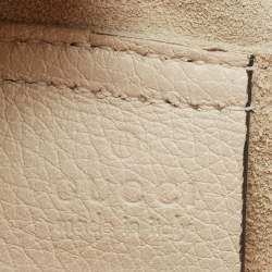 مملوكة مسبقًا Gucci White Leather Logo Print Zip Pouch