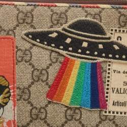 Gucci Beige GG Supreme Coated Canvas Courier Wristlet Pouch
