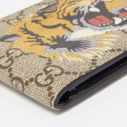 Gucci Beige GG Supreme Canvas Tiger Print Bifold Wallet