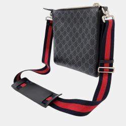 Pre Owned Gucci GG Supreme Messenger Bag Small (523599)