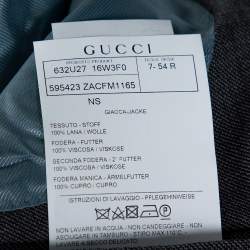 Pre Owned جاكيت غوتشي "نيو سيغنوريا" مزين غرز صوف رصاصي مقاس كبير جداً جداً (اكس اكس لارج)