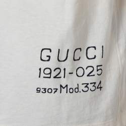 مملوكة مسبقًا تي شيرت غوتشي كبير الحجم رقبة مستديرة قطن مطبوع شعار الماركة كريمي مقاس صغير جداً (اكس سمول)