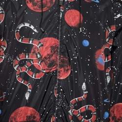 Pre Owned جاكيت غوتشي  نمط ويب مخطط وخامة صناعية طباعة ثعبان حواف مضلعة مقاس كبير - لارج