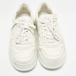 مملوكة مسبقًا Gucci Cream Leather GG Embossed Sneakers Size 46