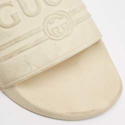 Pre Owned Gucci Off White Rubber Pursuit Logo Embossed Pool Slides Size 45