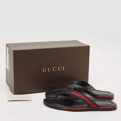 مملوكة مسبقًا Gucci Black Leather Web Thong Flats Size 44