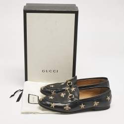 مملوكة مسبقًا حذاء لوفرز غوتشي جوردان جلد أسود مطرز نجوم ونحل هورسبيت مقاس 38.5