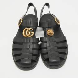 Pre Owned Gucci Black Rubber GG Marmont and Tiger Embellished Buckle Strap Flat Sandals Size 41