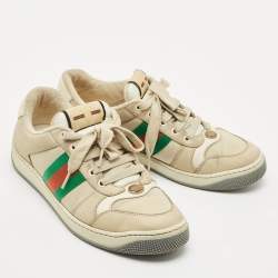 مملوكة مسبقًا حذاء رياضي غوتشي بكعب منخفض قماش جي جي ونوبوك كريمي مقاس 39