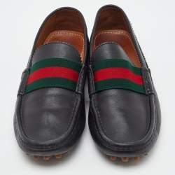 Pre Owned Gucci Black Leather Web Detail Slip On Loafers Size 39.5