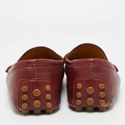 Pre Owned Gucci Dark Red Leather Horsebit Slip On Loafers Size 42