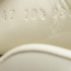 Pre Owned حذاء رياضي غوتشي جلد أبيض/رمادي منقوش جي جي ايس مقاس 44.5