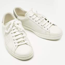 Pre Owned حذاء رياضي غوتشي جلد أبيض/رمادي منقوش جي جي ايس مقاس 44.5