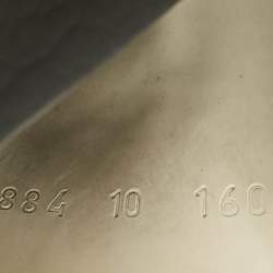 Pre Owned Gucci Cream Rubber Logo Pool Slides Size 44