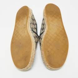 Pre Owned Gucci Beige/Navy Blue GG Canvas Espadrille Flats Size 43