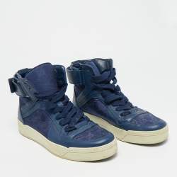 مملوكة مسبقًا حذاء رياضي غوتشي غووتشيسما نايلون وجلد أزرق بعنق مرتفع مقاس 43.5