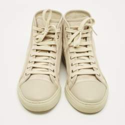 مملوكة مسبقًا Gucci Size 42.5 Beige GG Canvas and Leather High Top Sneakers