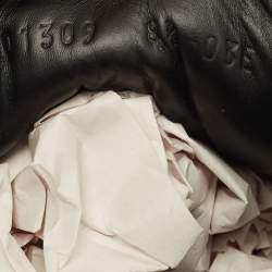 مملوكة مسبقًا حذاء رياضي غوتشي بطبعة ثعبان بحافة منخفضة جلد أسود مقاس 42.5