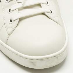 Pre Owned حذاء رياضي غوتشي آيس جلد أبيض يمر بتطريز نمر بظهر منخفض مقاس 43