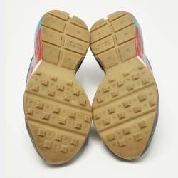 Pre Owned حذاء رياضى غوتشى منخفض من الأعلى رايتون نمر جلد أسود مقاس 40