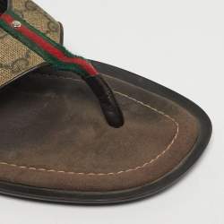 مملوكة مسبقًا صندل إصبع غوتشي كانفاس وجلد بني مقاس 44