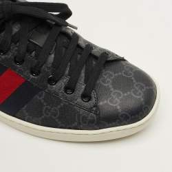 مملوكة مسبقًا حذاء رياضي غوتشي إيس كانفاس جي جي رمادي ونقشة بايثون سوبريم بحبل مقاس 42