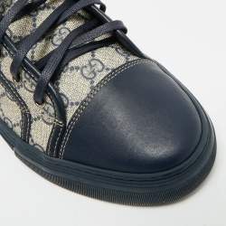 مملوكة مسبقًا Gucci GG Size 43 Navy Blue/Beige Canvas and Leather High Top Sneakers