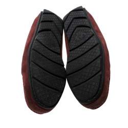 مملوكة مسبقًا حذاء لوفرز غوتشي سويدي أحمر هورسبيت مقاس 44