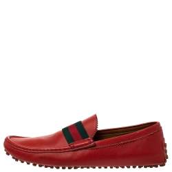 مملوكة مسبقًا Gucci Brick Red Leather Web Detail Loafers Size 45