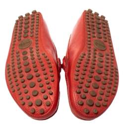 مملوكة مسبقًا Gucci Brick Red Leather Web Detail Loafers Size 45