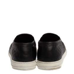 مملوكة مسبقًا حذاء رياضي غوتشي طراز سليب أون جلد غوتشيسيما أسود مقاس 44.5