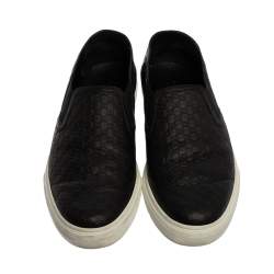 مملوكة مسبقًا حذاء رياضي غوتشي طراز سليب أون جلد غوتشيسيما أسود مقاس 44.5