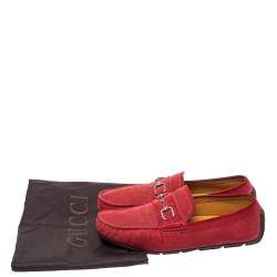 مملوكة مسبقًا Gucci Maroon Suede Leather Horsebit Slip On Loafers Size 43.5