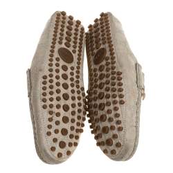 مملوكة مسبقًا  حذاء لوفرز غوتشي هورسبيت جلد غوتشيسيما كريمي مقاس 40