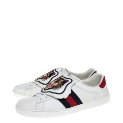 Pre Owned حذاء رياضي غوتشي منخفض من أعلى أيس رقعة تفاصيل أسد ويب وحافة جلد ثعبان وجلد أبيض مقاس 44.5