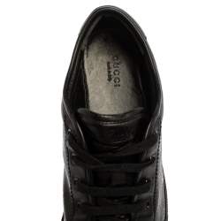 Pre Owned حذاء رياضي غوتشي منخفض من أعلى جلد أمبريم جي جي أسود مقاس 40